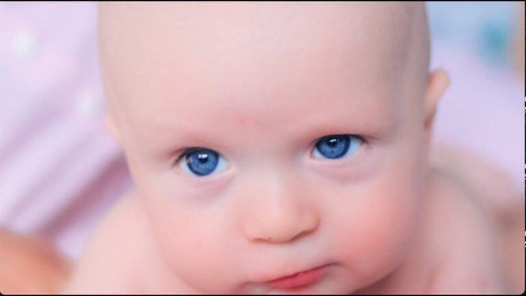 ¿Cuándo cambia el color de ojos en los bebés?